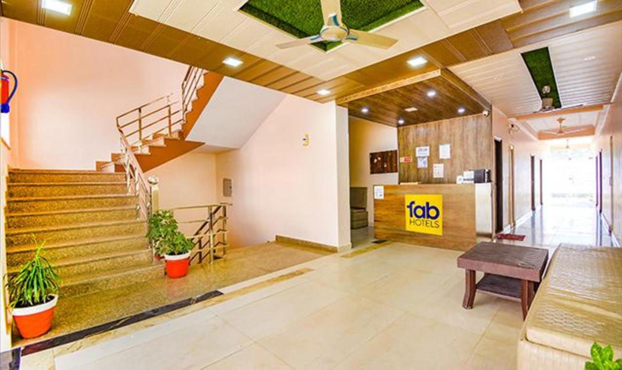 Fabhotel Yamunotri Retreat, Tapovan Rishikesh Exterior photo